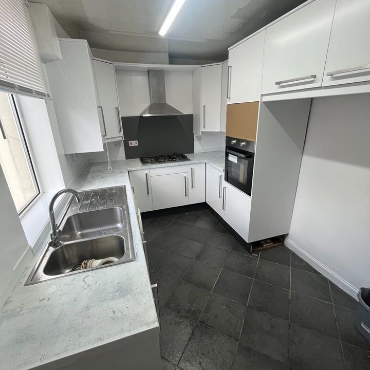 4 Bed Semi-Detached House, Marionville Drive, EH7 - Photo 1