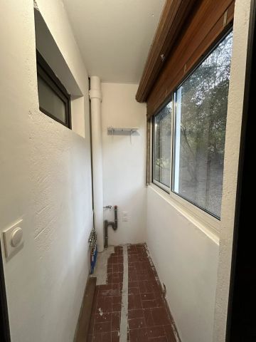 Location Appartement 4 pièces 85m² SAN MARTINO DI LOTA 20200 - Photo 4