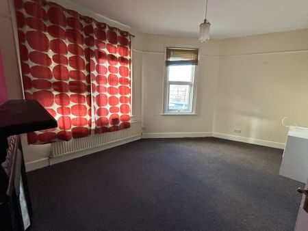 1 Bed Flat, London Road, CR7 - Photo 4