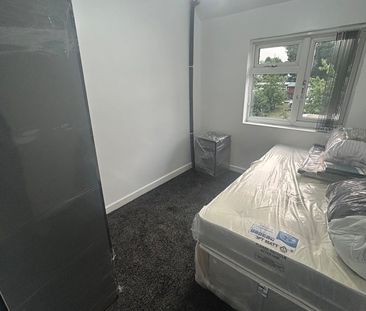 Room in a Shared House, Birmingham, B25 - Photo 3