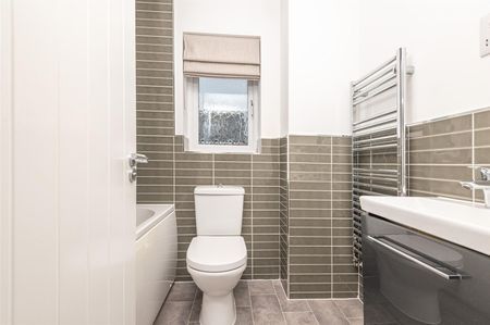 2 bed semi-detached house to rent in Moorlands Road, Cleckheaton - Photo 5