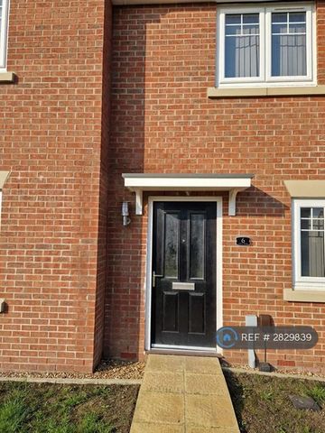 1 bedroom in a house share to rent - Photo 5