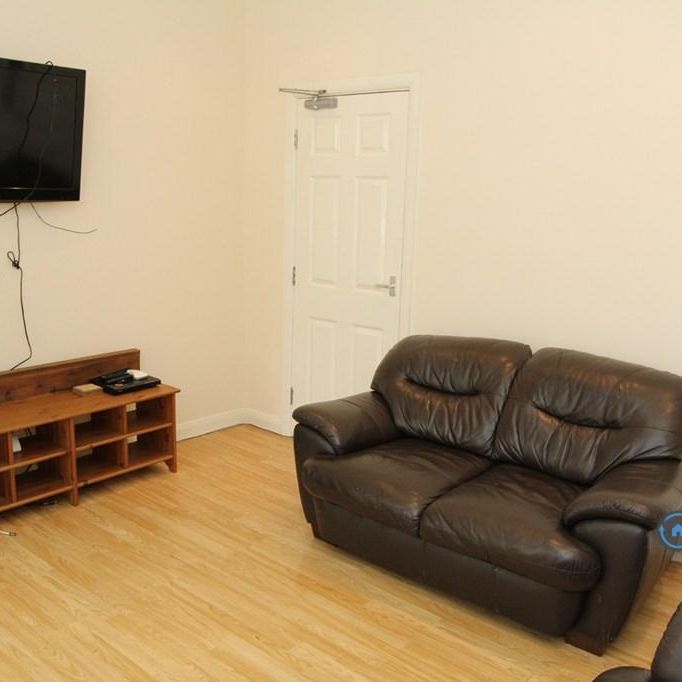 5 bedroom terraced house to rent - Photo 1