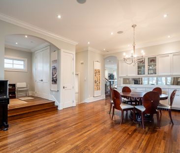 Welcome Home! Beautiful 4 Bedroom Family Home in the Dunbar Area - Photo 3