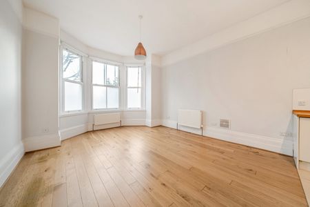 Cavendish Road, Clapham, London, SW12 - Photo 3