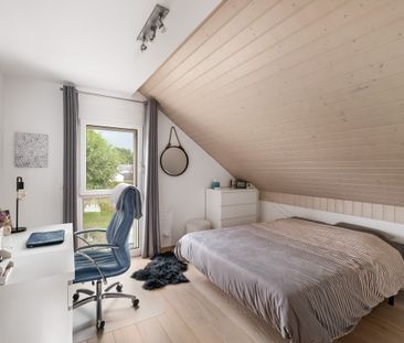 Belle villa jumelle moderne de 6 pièces - Photo 5