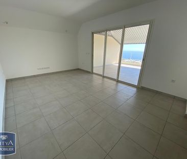 Location Appartement 3 pièces 95m² STE CLOTILDE 97490 - Photo 2