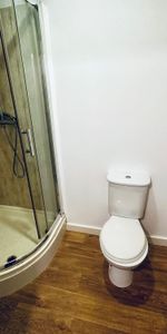 RIPLEY, DERBYSHIRE - Photo 3