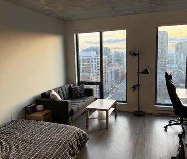 Magnifique studio avec vue au centre-ville - Photo 1