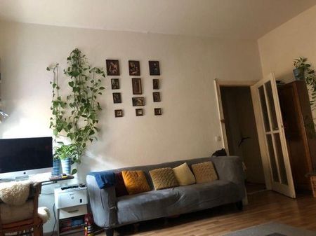 Teilweise möblierte 1 Zimmer Wohnung in Neukölln unter Mieter zu vermieten - Photo 2