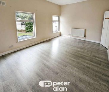 Livingstone Place, Newport, NP19 - Photo 4