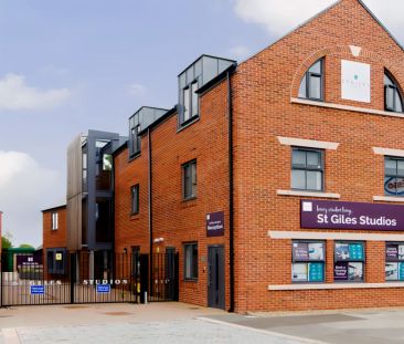 Standard Studio - Photo 5