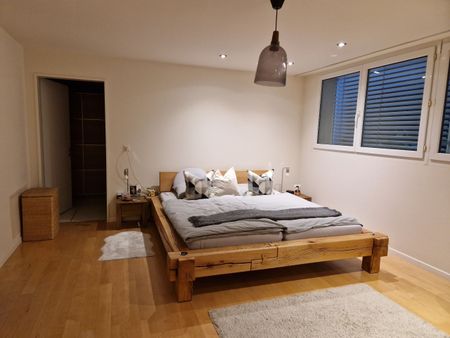 Garden apartment in a beautiful and sunny location - Photo 3