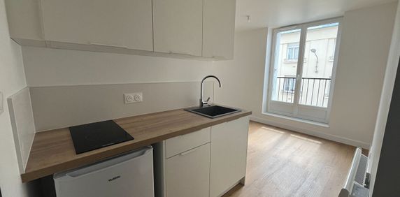 Location Appartement 1 pièce 16m² - Photo 2
