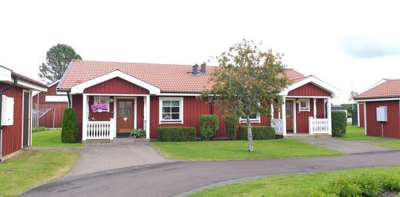 HEDVÄGEN 18 A - Photo 2