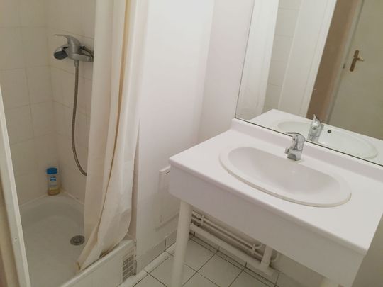 Location Appartement 1 pièce 30m² - Photo 1