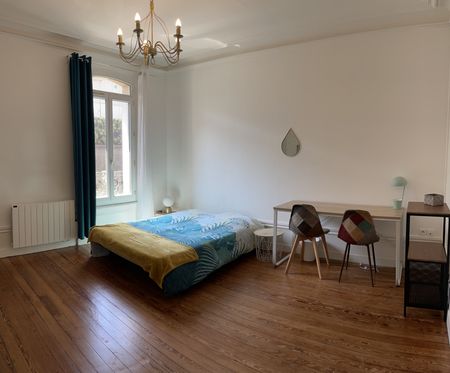 Location Appartement 5 pièces 89m² - Photo 5