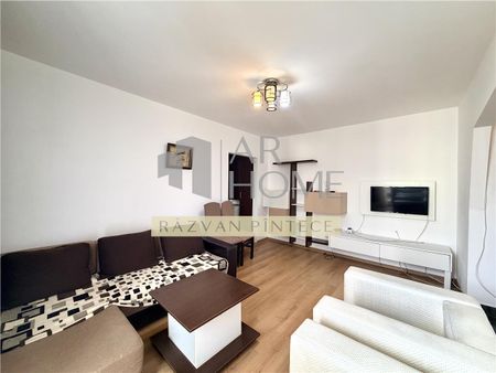 Apartament 3 camere, renovat si spatios, zona Nord Cina, Ploiesti - Fotografie 2