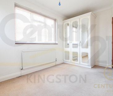 4 bedroom link detached house to rent - Photo 4