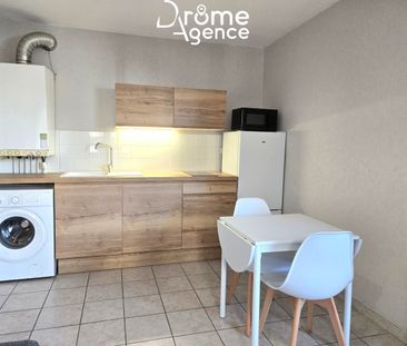 Location Appartement 2 pièces 32m² VALENCE 26000 - Photo 4