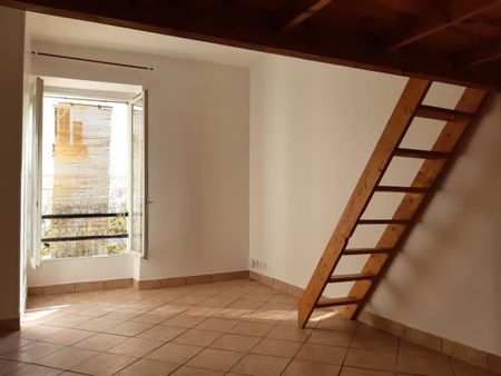 STUDIO AVEC MEZZANINE 21m² - CHARLES MICHELS - Photo 3