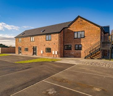 2 bedroom end of terrace house to rent - Photo 4