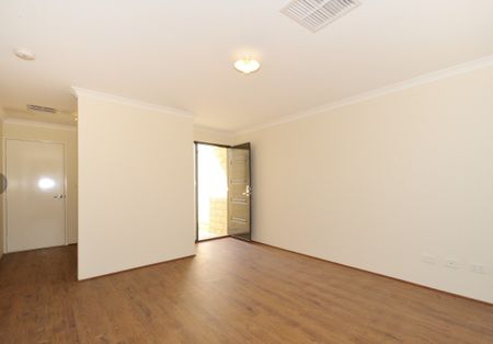 21 Benalla Way - Photo 3