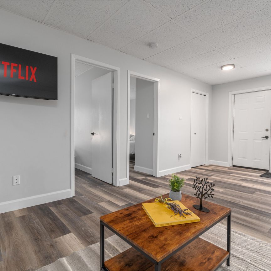 For Lease - 469 Grey Street Unit# 7, London East, Ontario - Photo 1