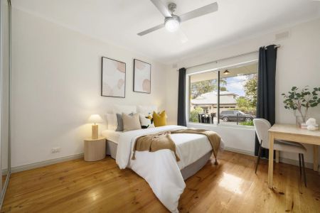 Charm Meets Chic: Spacious Unit Near Schools, Parks and Cafes - Photo 5