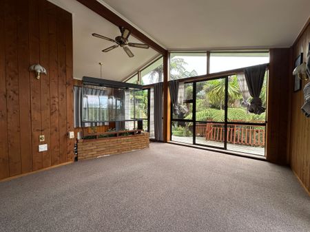 8 Hartley Terrace, Massey - Photo 5