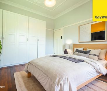 NEAY & TIDY FAMILY HOME IN PRIME LOCATION - Photo 5