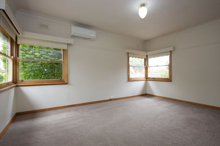 48 Logan Street Hamlyn Heights - Photo 4