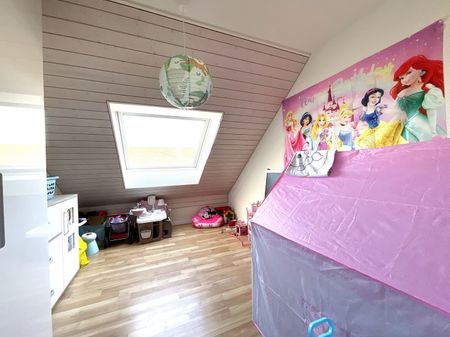 Rent a 4 ½ rooms roof flat in Starrkirch-Wil SO - Photo 2
