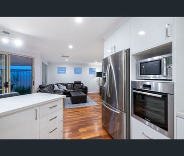 9 Santarosa Way, Stirling, WA 6021 - Photo 4