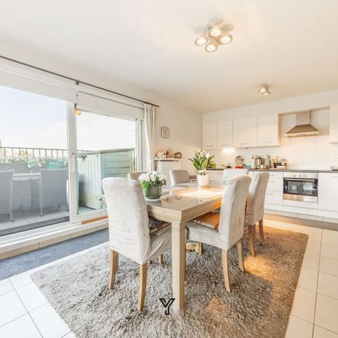 Appartement te huur - Photo 1