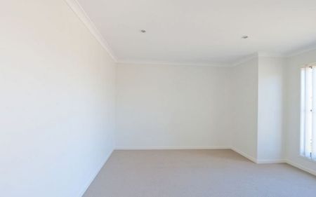 Four bedroom home in the heart of North Lakes. - Photo 2