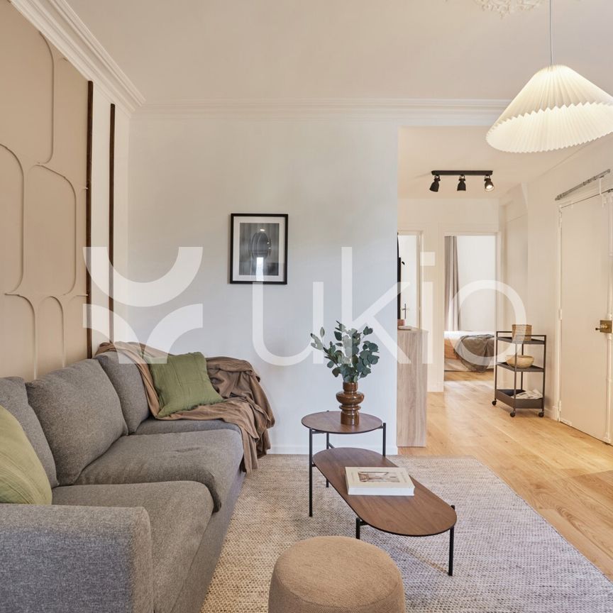 Tout savoir sur cet appartement dans le quartier Saint Placide, à Paris 6ème - Photo 1