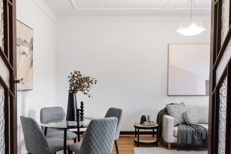 Gorgeous Family Living! - Photo 3