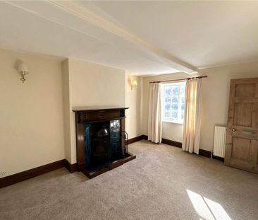 3 bedroom end of terrace house to rent - Photo 2