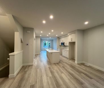 For Lease - 990 Deveron Crescent Unit# 37, London South, Ontario - Photo 5