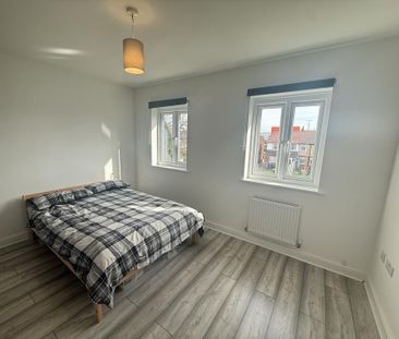 2 bedroom house to rent - Photo 2