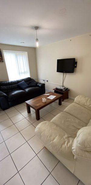 Wavertree Road, Edge Hill, Liverpool - Photo 1