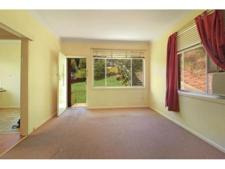 1 / 81 Bridge Street, Coniston, NSW 2500 - Photo 2