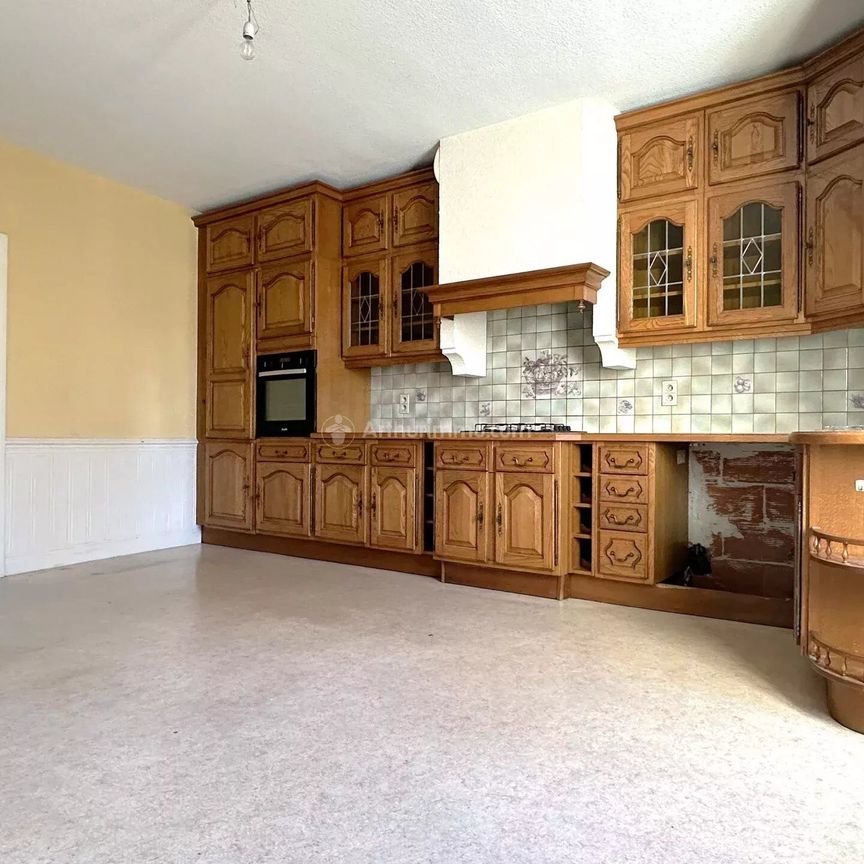 Location Maison de ville 4 pièces 129 m2 à Saint-Juéry - Photo 1