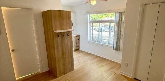 1 1/2 tout compris avec internet décembre - Photo 2