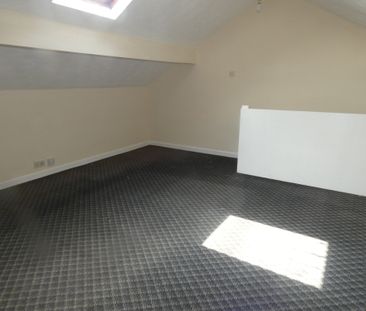 Warley Road Flat 4 - Photo 6