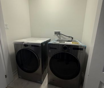 For Lease - 116 Velvet Way, Thorold, Ontario - Photo 6