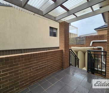 Modern 3-Bedroom Brick Townhouse with Double Lock-Up Garage - Photo 6