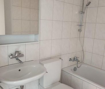 Charmante 3.5-Zimmer-Wohnung mit Bergblick in Sonceboz-Sombeval - Photo 6