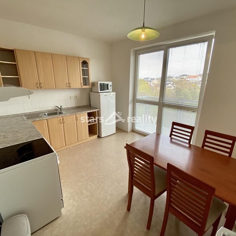 Pronájem bytu 1+1 39 m², Nad Štolami 469, Odolena Voda - Photo 1